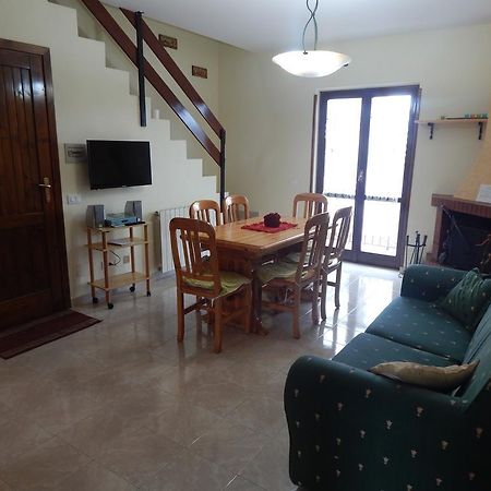 Sangro Apartment Castel Di Sangro Exterior photo